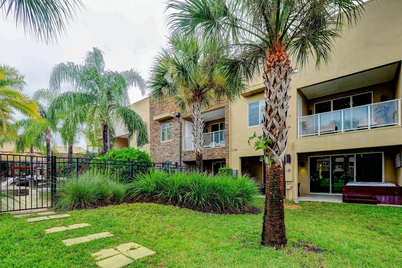 Beautiful Townhome Overlooking The Lake And The Pool Orlando Eksteriør billede